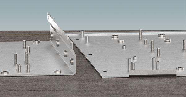 Fixations et inserts sur mesure pour boitiers