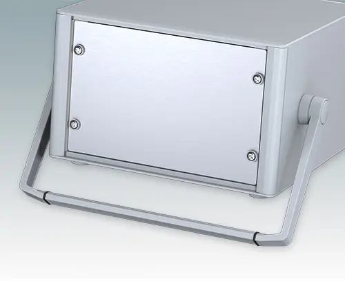 Pour transporter et incliner l'équipement.