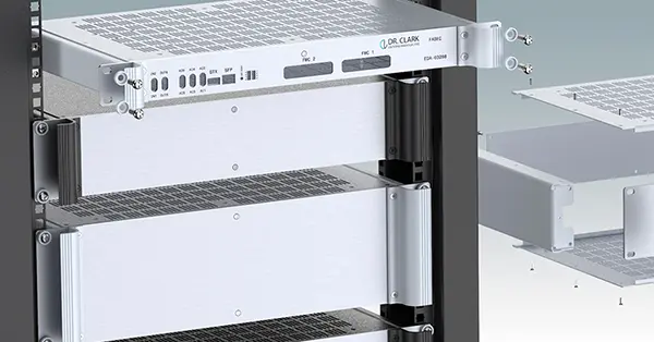 COMBIMET 19"
 Boitiers pour rack universels