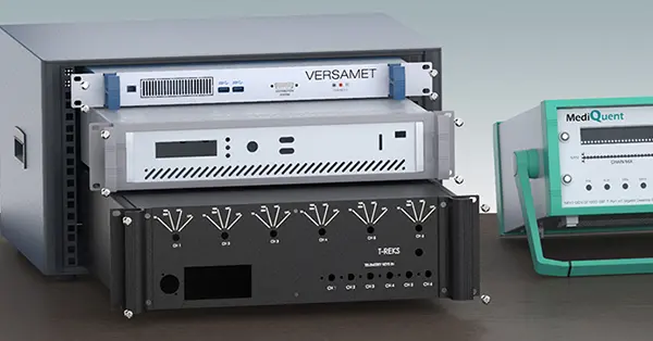 boîtiers 19 pouces personnalisés